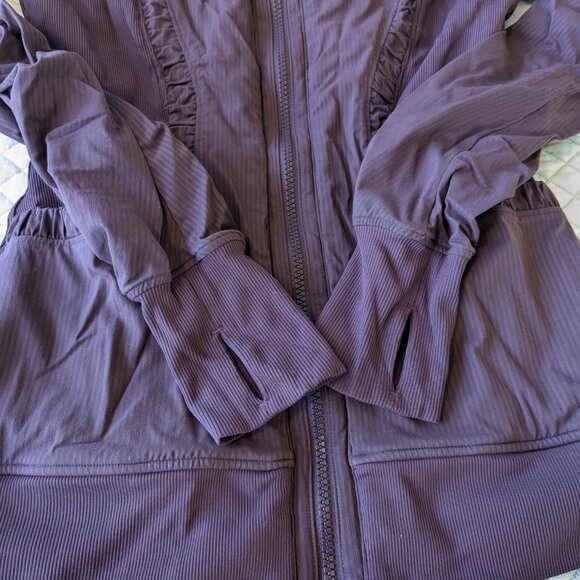 Lululemon Dance Studio Jacket size 6 - Picture 6 of 6